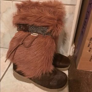 Bearpaw Kola II fur boots